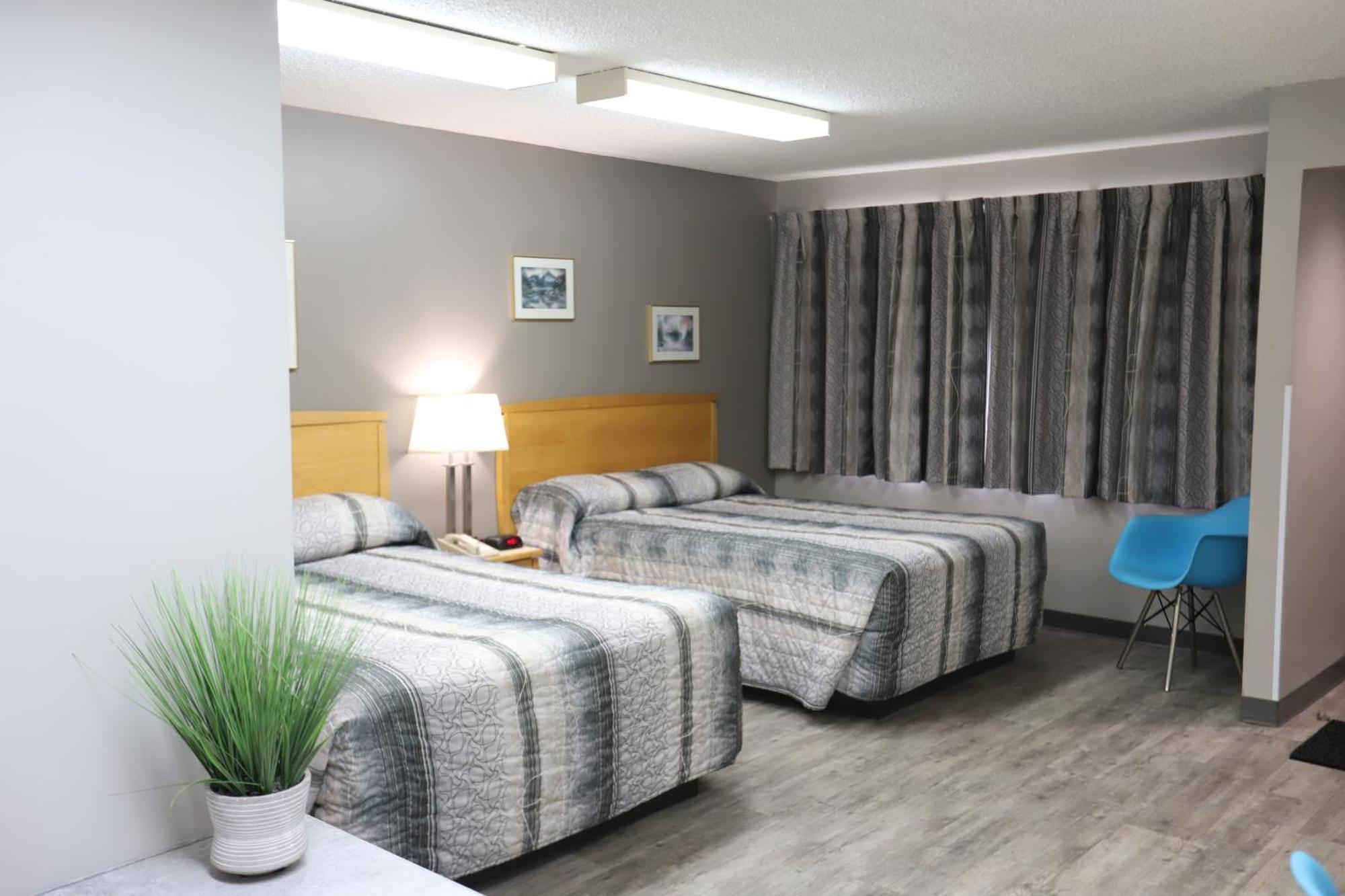Travelodge By Wyndham Гранд Прери Екстериор снимка