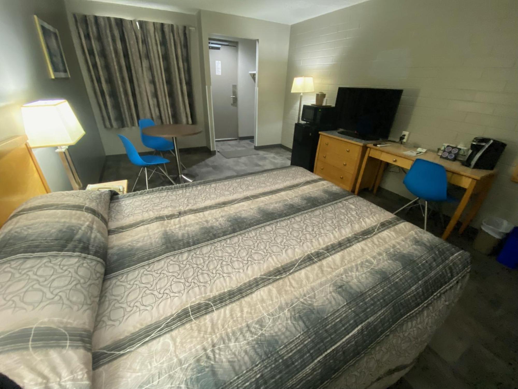 Travelodge By Wyndham Гранд Прери Екстериор снимка